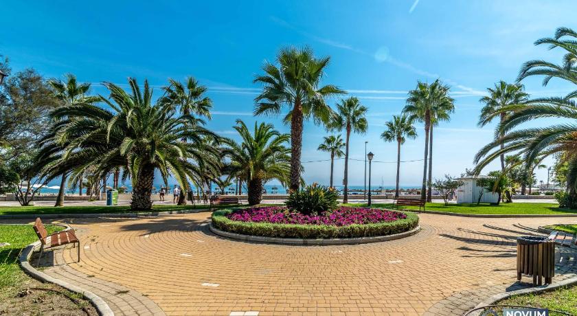 Puerto Banus Finest 2-BDRM apt - 50 metres to Beach photo