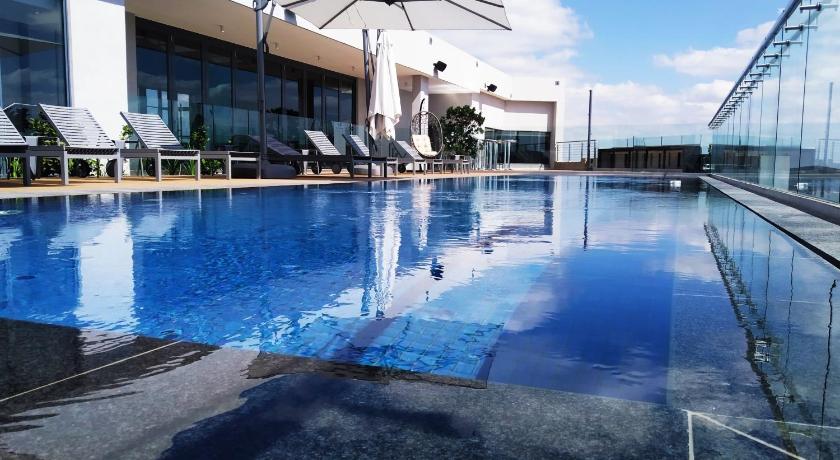 Menlyn Residence - Luxury 2 Bedroom Apartment photo