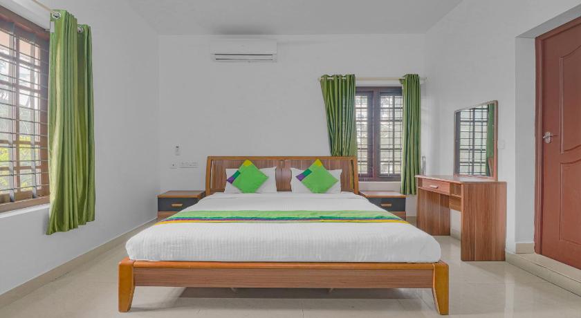 Lake Gardens Resorts