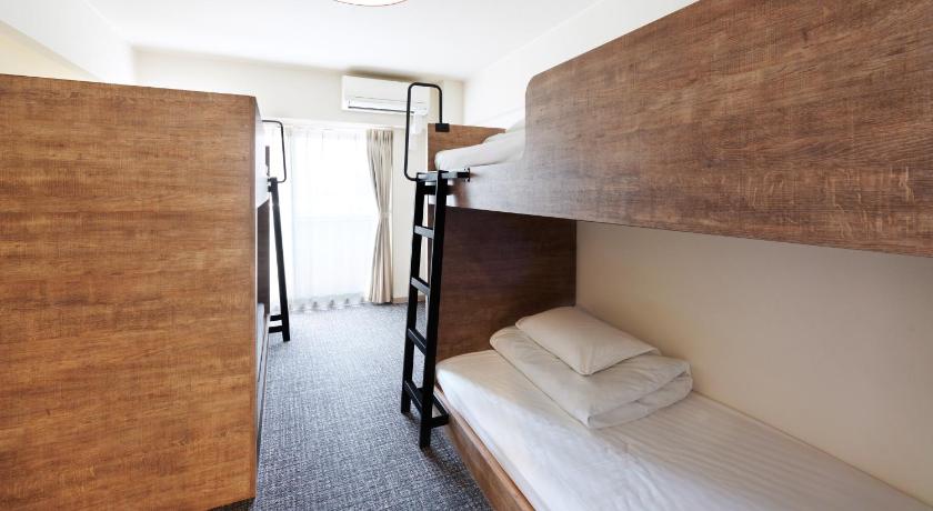 Image of Quad - 2 Bunk Beds 1