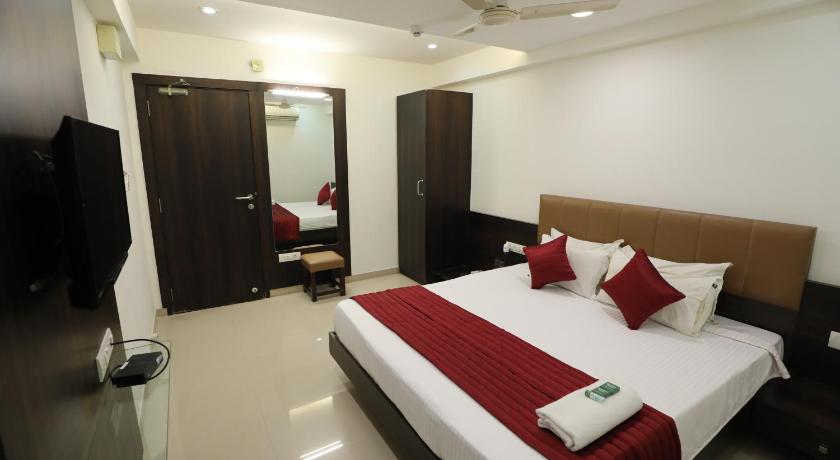 Hotel Shagun - Rooms & Banquet