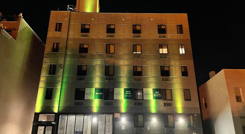KING HOTEL - Adults Only photo