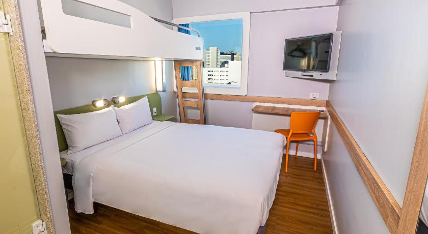 IBIS BUDGET FORTALEZA PRAIA DE IRACEMA