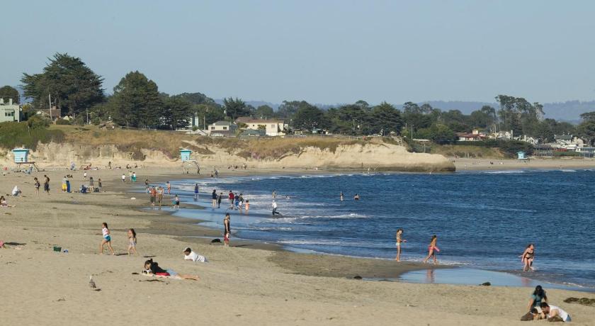 West Cliff Inn, A Four Sisters Inn photo