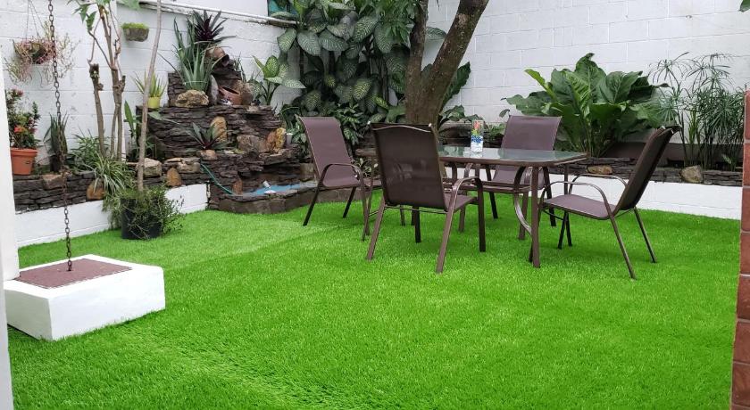 Green life — Hotel in San Salvador