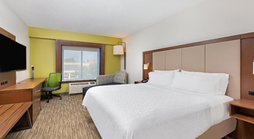 Holiday Inn Express Hotel & Suites Mount Juliet - Nashville Area