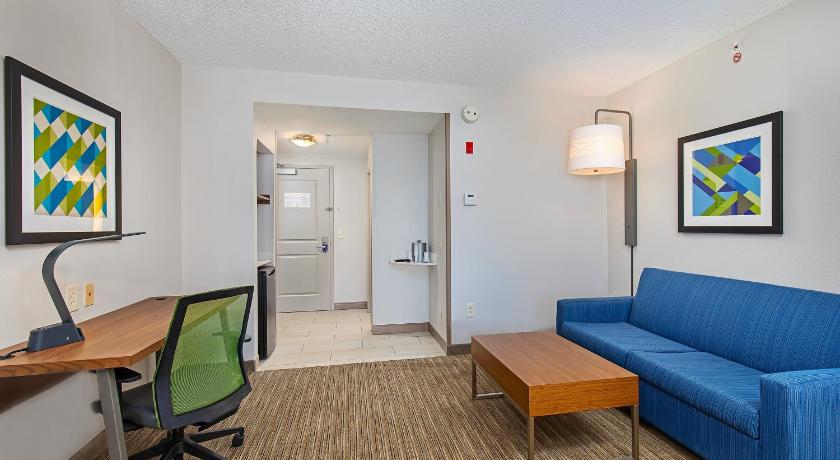 Holiday Inn Express Hotel & Suites Mount Juliet - Nashville Area