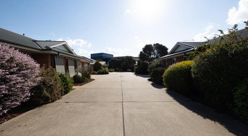Wagga Apartments #8 photo