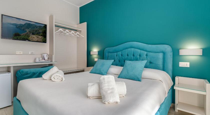 Tiffany Suites photo