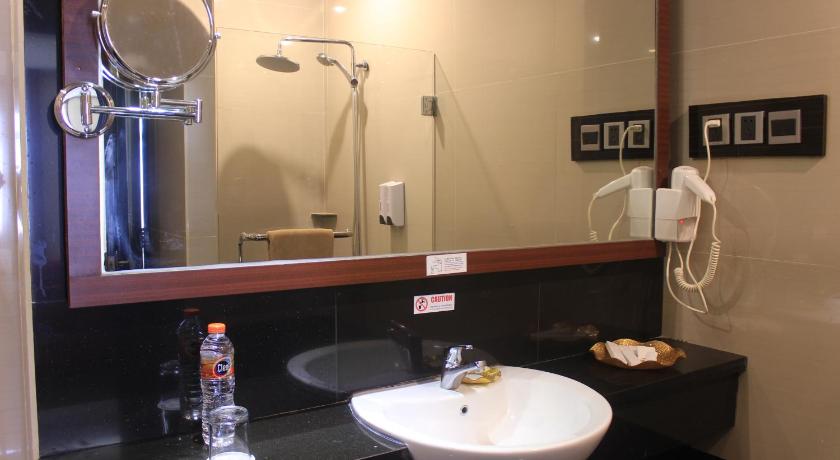 Best Western Plus Makassar Beach