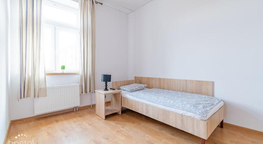 Imagem de Quarto Individual com Banheiro Compartilhado (Single Room with Shared Bathroom) 1