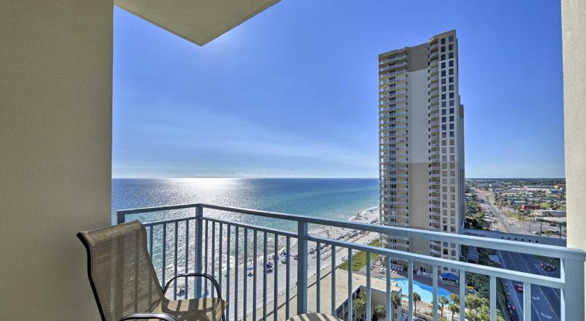 Resort-Style Condo with On-Site Beach Access! — Hotel in Panama City (FL)