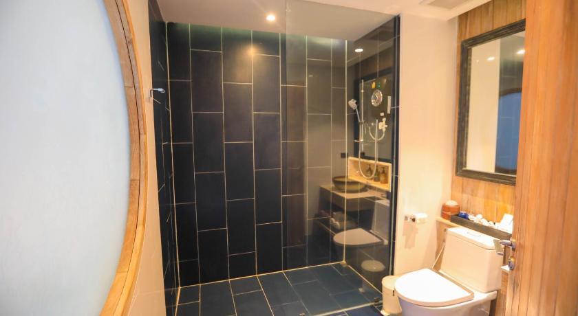 Image of Superior Pool View with Double Bed 16