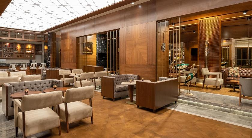 Mercure Bursa The Plaza Thermal & Spa Hotel - image 3