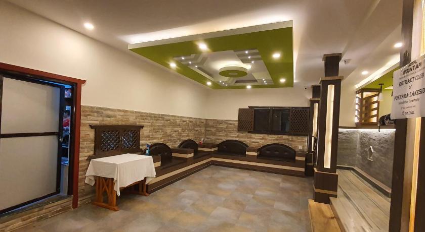 Hotel Mount Api photo