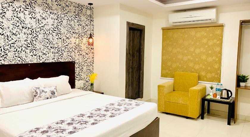 Hotel oak by signature airport zone hyderabad