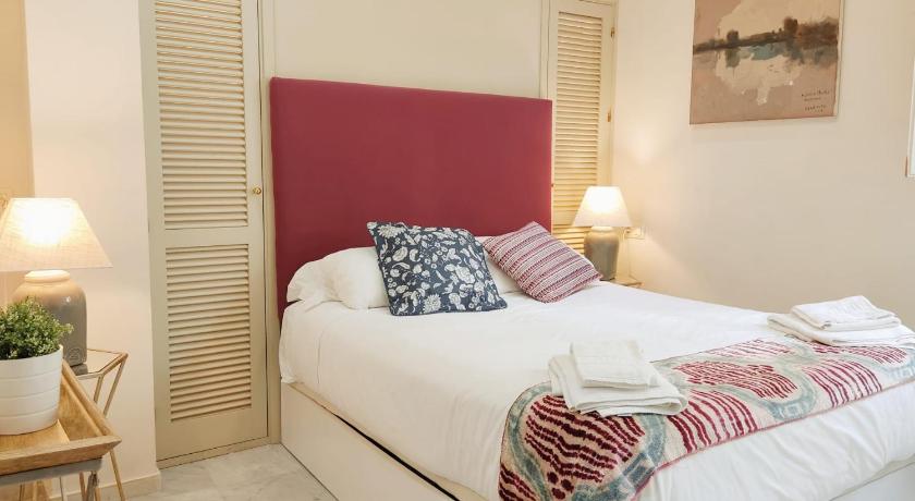 Bright Apartment at Santa Cruz 4 pax Parking Opc - image 2