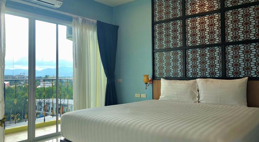 Image of Standard King bed with Balcony 0