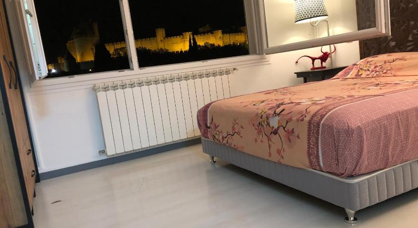 Casa Del Castell — Hotel in Carcassonne
