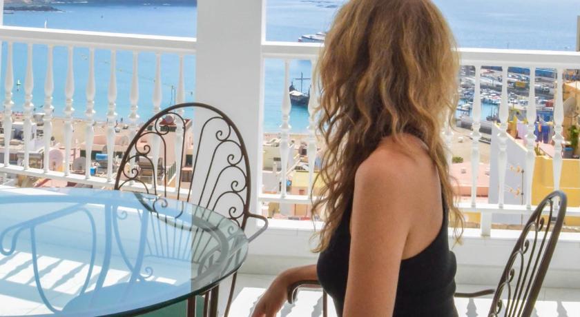 Tango House — Hotel in Tenerife