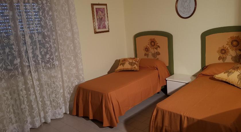 Top bedroom GOLFO - Le Lincelle, Lamezia - 2 extra large single beds