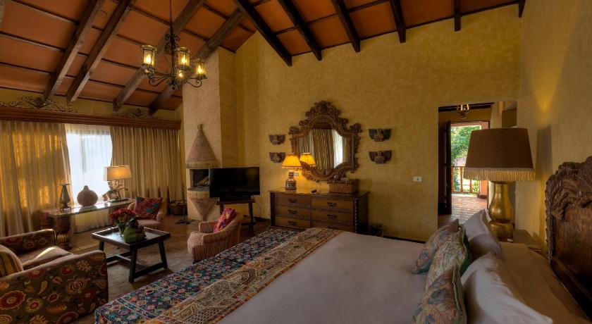 Hotel Atitlan photo