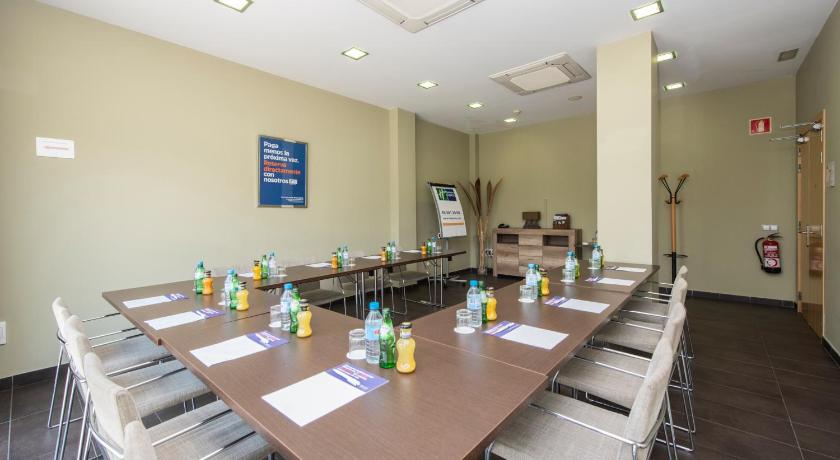 Holiday Inn Express Barcelona - Sant Cugat (Holiday Inn Express Sant Cugat)