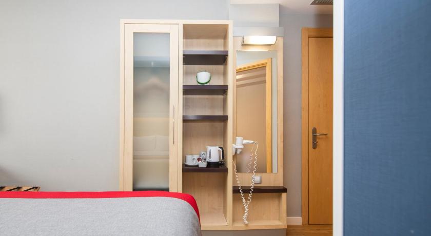 Holiday Inn Express Barcelona - Sant Cugat (Holiday Inn Express Sant Cugat)