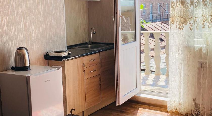 Madoyan Guest house — Hotel in Gyumri