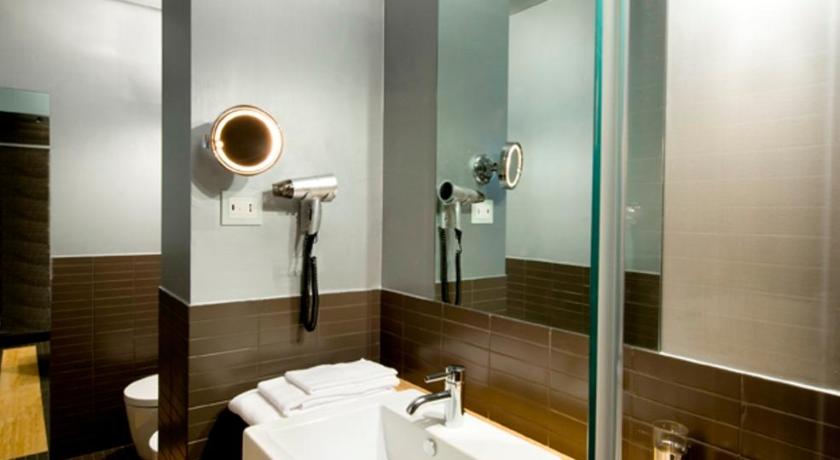 Petronilla Hotel In Bergamo Italia Da 118 Offerte Agoda