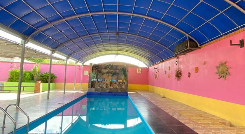 Hotel La Estancia photo