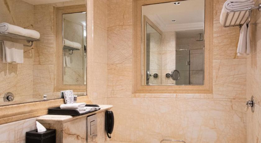 Image of Grand Luxury Twin Bed Room 11