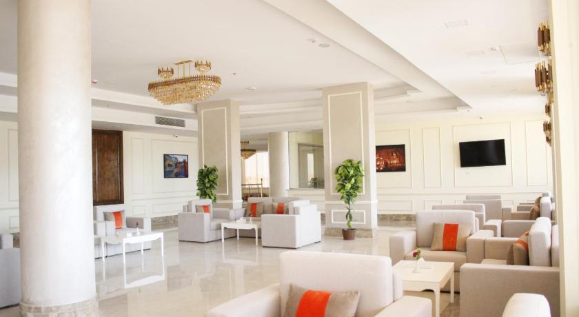 Citymax aqua park Hotel Aswan photo
