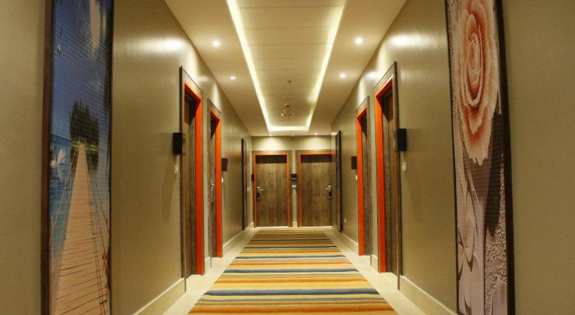 Citymax aqua park Hotel Aswan photo