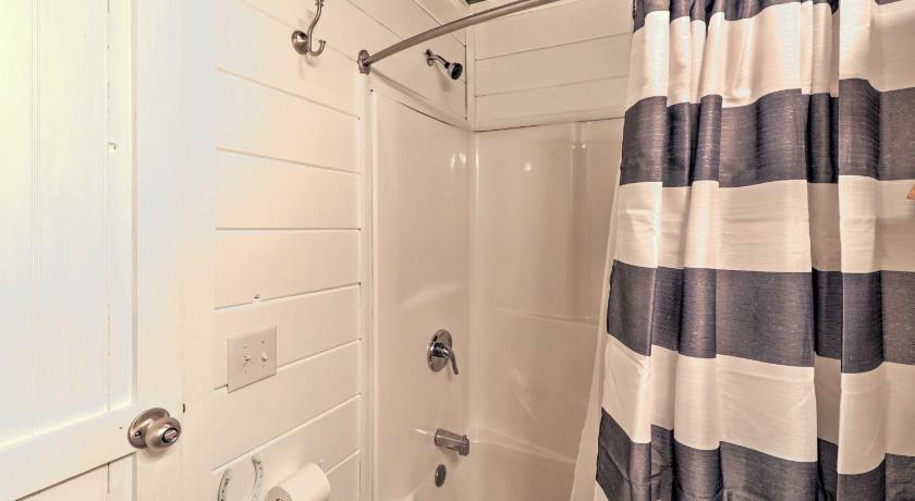 Updated Mtn View Studio with Loft - Near River! photo