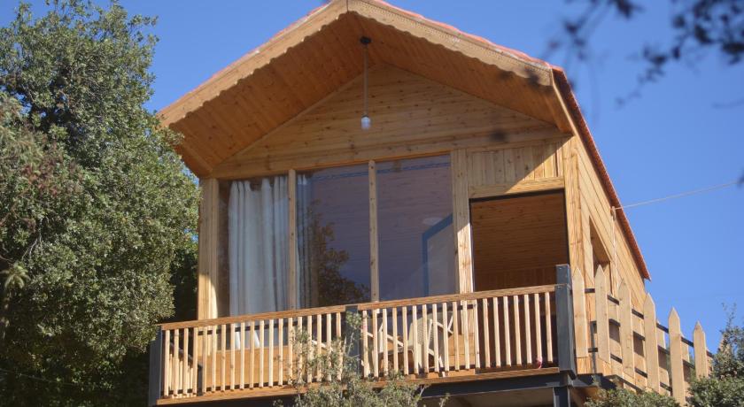 Ajloun Wooden Huts اكواخ عجلون الخشبية Live amid nature — Hotel in Ajloun