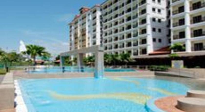 Bukit merah lake town resort suria service apartment — Hotel in Taiping