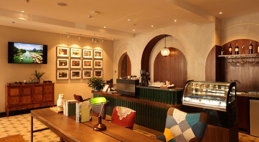 Lisa's Hotel photo