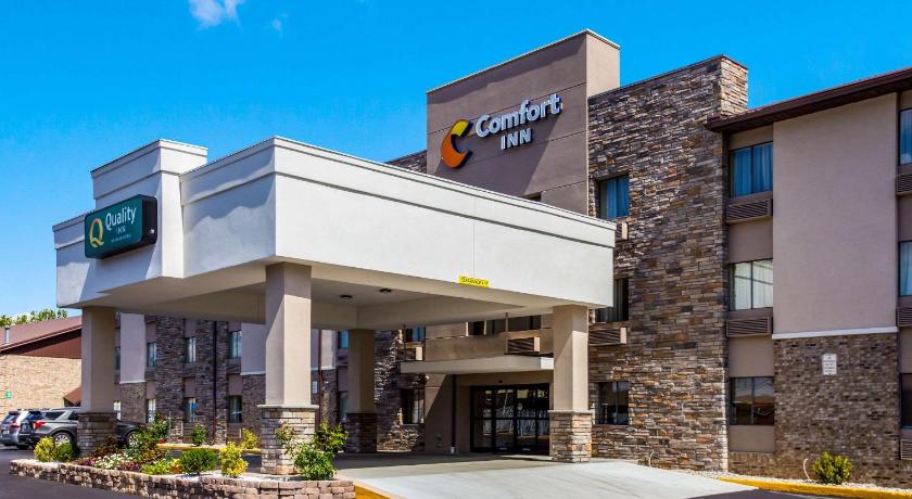 Comfort Inn photo
