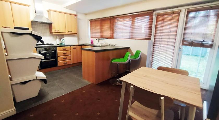 Bankwell Guest House photo