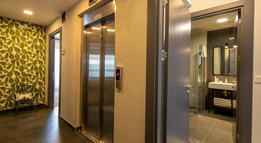 Green Parrot Hotel Istanbul photo