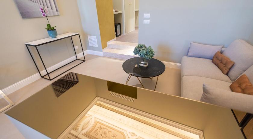 Domus 21 Luxury Suites photo