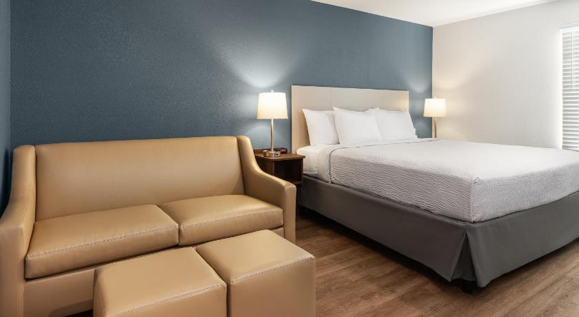 미드웨이 아일랜드 (VA) WoodSpring Suites Quantico 3성급 숙소 스위트룸
