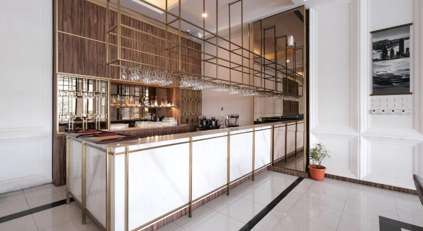 Bar/lounge