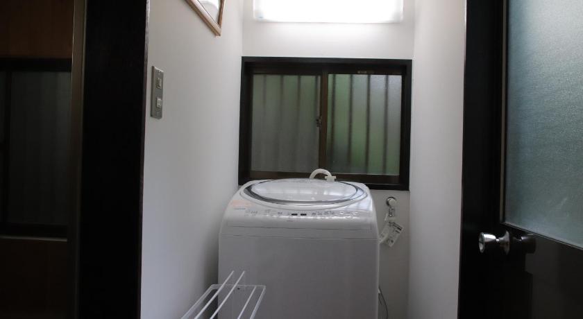 Yamaguchi House Annex, Private House with Onsen photo