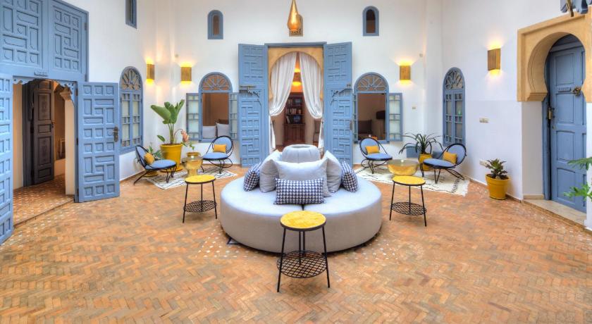Riad Amaris photo
