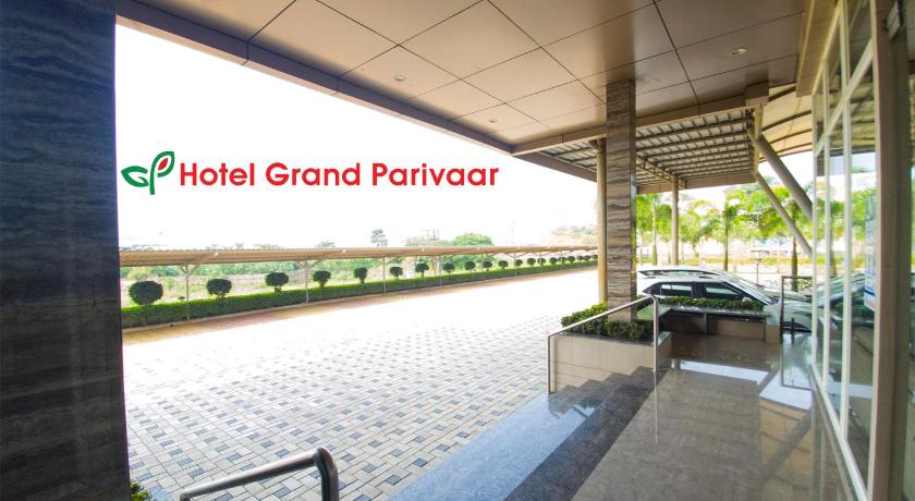 Hotel Grand Parivaar