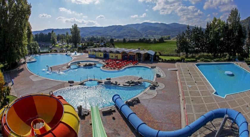 Happy Camp Mobile Homes in Camping Terme Catez photo