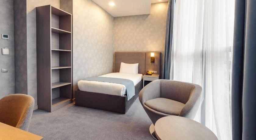 Meta Business Hotel By King David photo