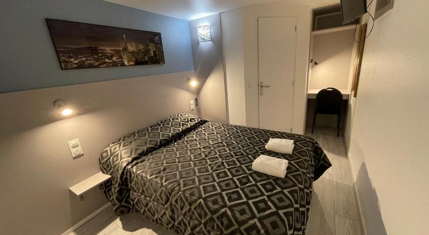 Fasthotel Roissy - Saint-Witz